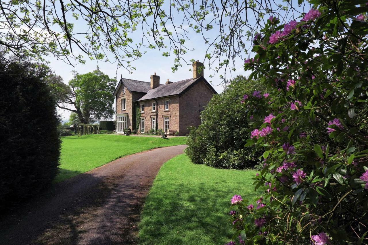 The Grange Bed & Breakfast Glasbury Eksteriør bilde